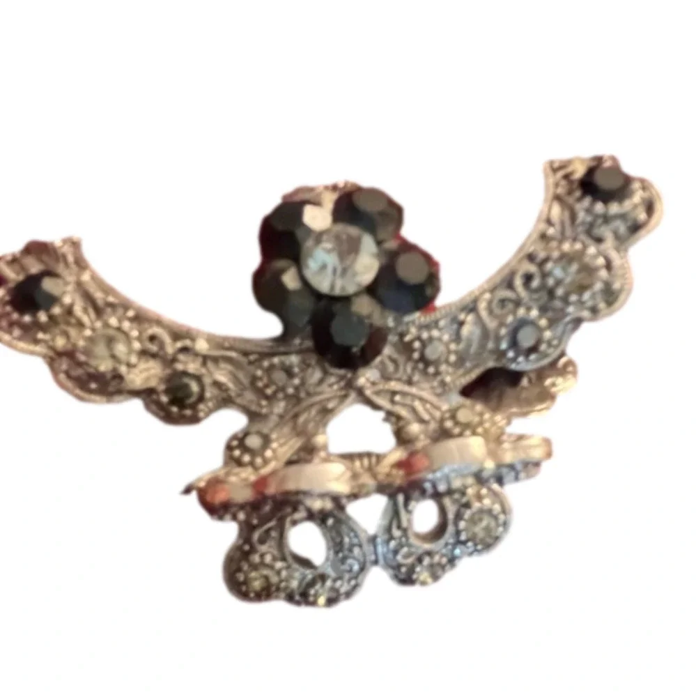 SILVER hair clip  with black stones and rhinestones